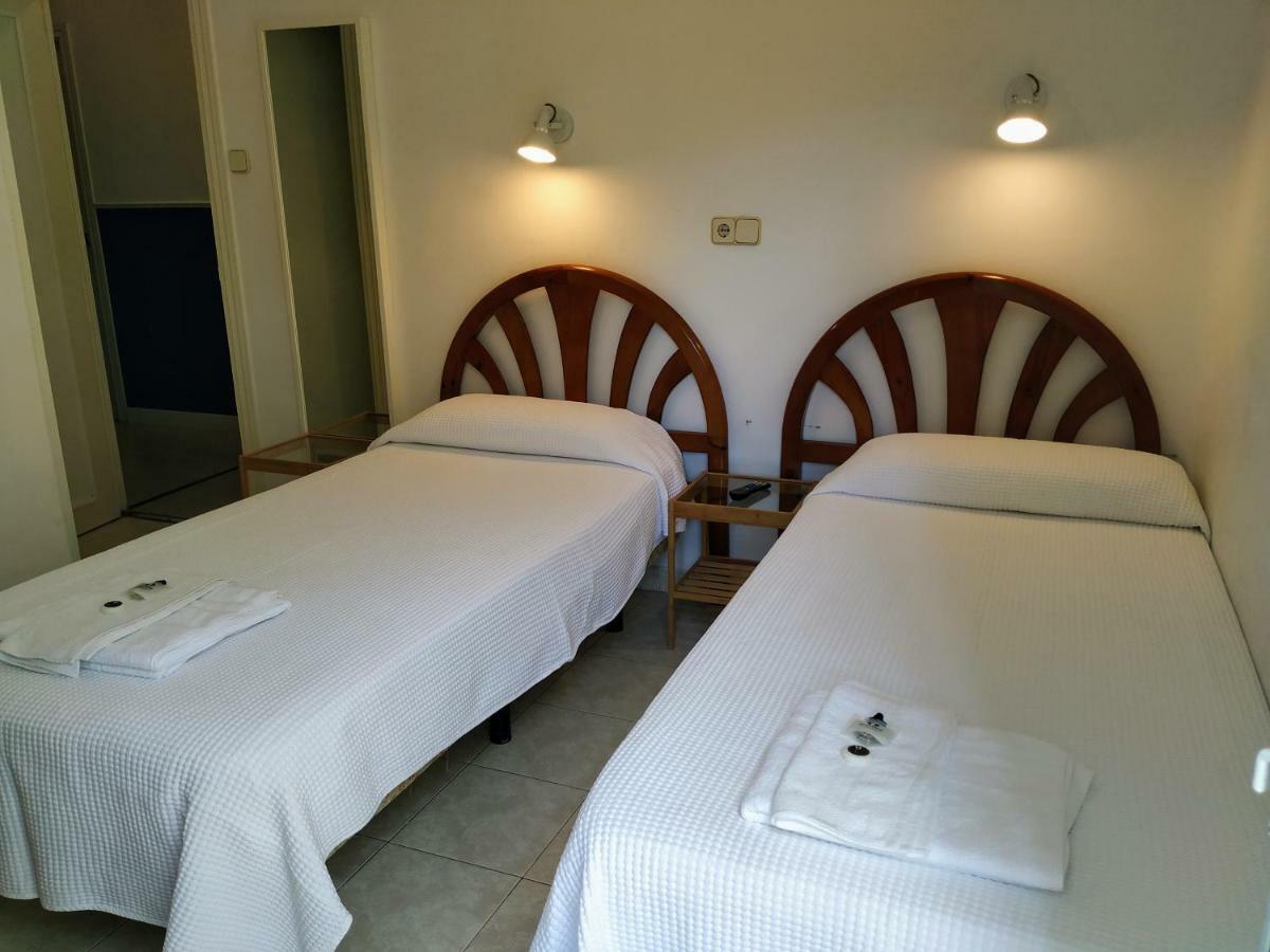 Hostal Abitum Madrid Exterior foto