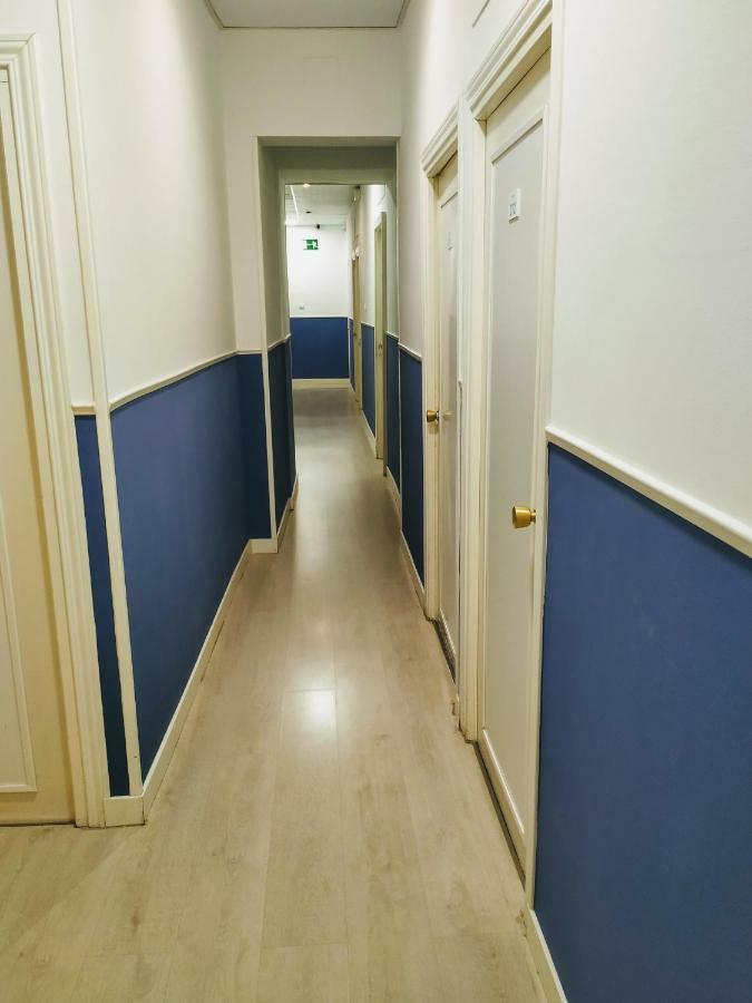 Hostal Abitum Madrid Exterior foto